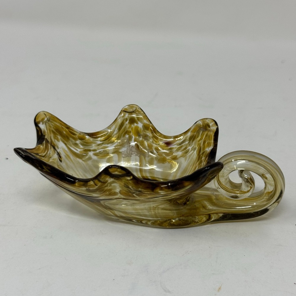 Art Glass Cornucopia Candy Dish Trinket Bowl Amber Iridescent Swirl‎ Handle